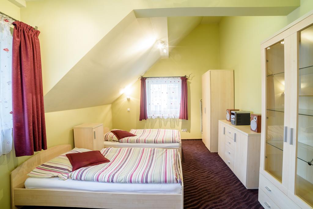 Park Apartment Krakow Ngoại thất bức ảnh